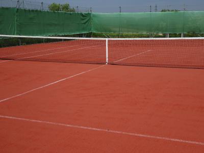 Tennis Freiplatz